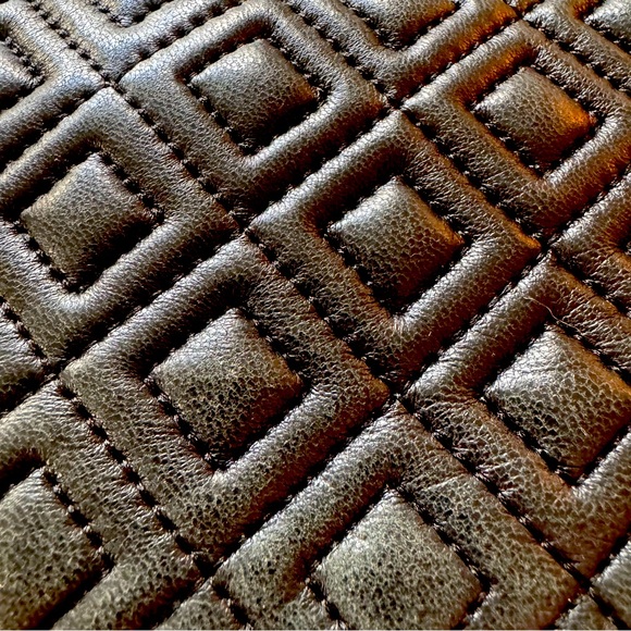 Black Tory Burch Fleming Convertible Bag Quilted Leather Crossbody or Shoulder - Picture 11 of 11